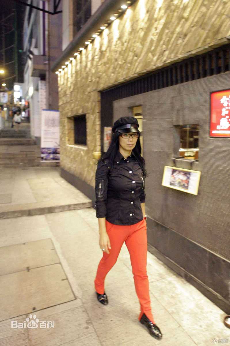 最全韦唯精彩图册