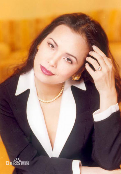 最全韦唯精彩图册