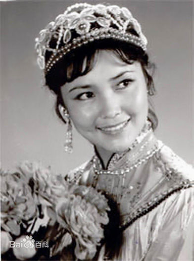 姜黎黎影视中的性感图片图集