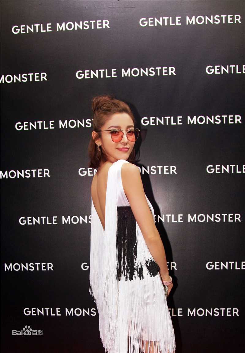 高晓菲(Sophie)社会活动生活照相册