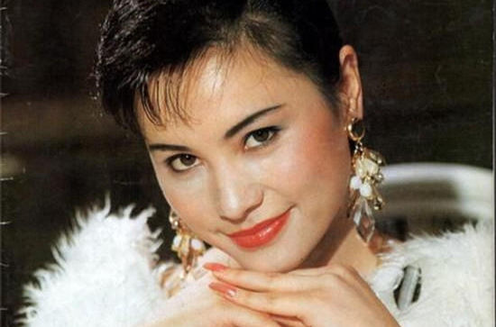 最新张晓敏性感图片