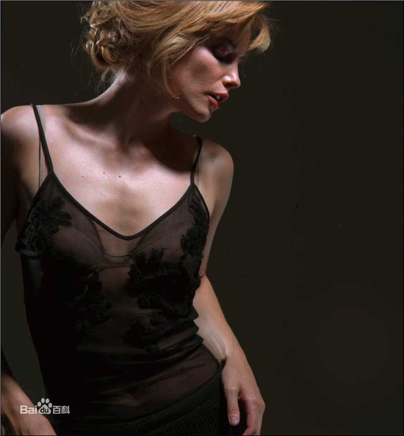 最全西耶娜·盖尔利(Sienna Tiggy Guillory)精彩图册