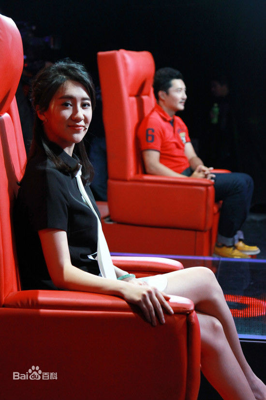 杨琦杨淇活动生活照