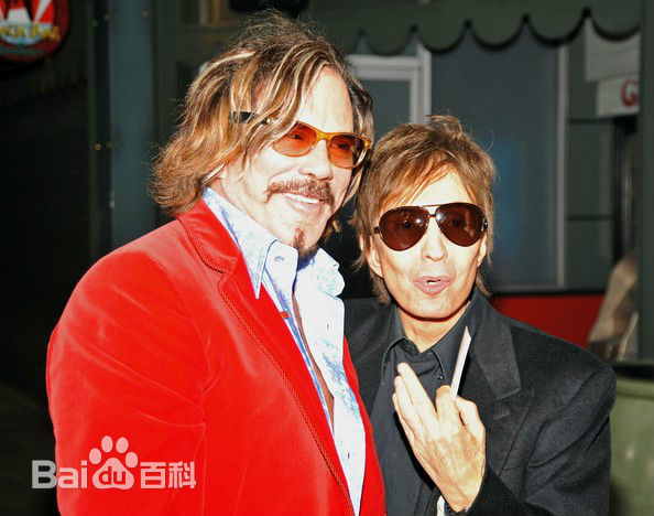 高清迈克尔·西米诺(Michael Cimino)在《猎鹿人》片场照片中的图集