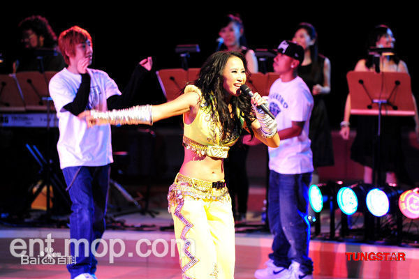 李玟(CoCo Lee)洛杉矶Walt Disney Hall演唱会图片图册