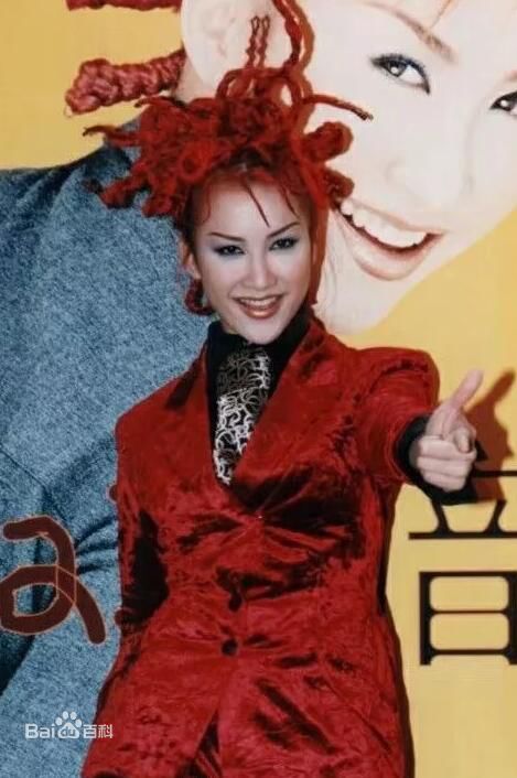 李玟(CoCo Lee)签约台湾Sony Music性感图片图集