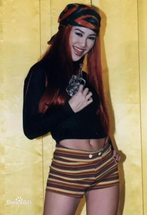 李玟(CoCo Lee)签约台湾Sony Music性感图片图集