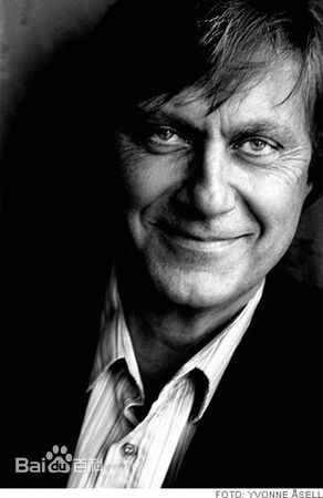 莱塞·霍尔斯道姆(Lasse Hallstr m)导演前后照片