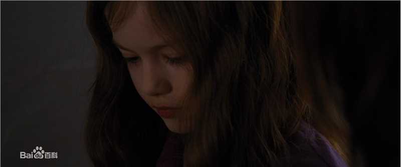 麦肯基·弗依(MackenzieFoy)参演电视剧电影性感图片图集