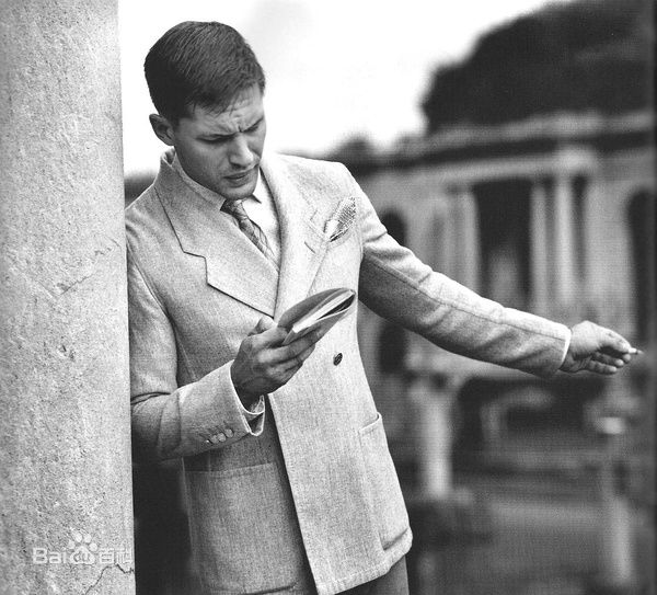 精选汤姆·哈迪(Tom Hardy)精彩图册