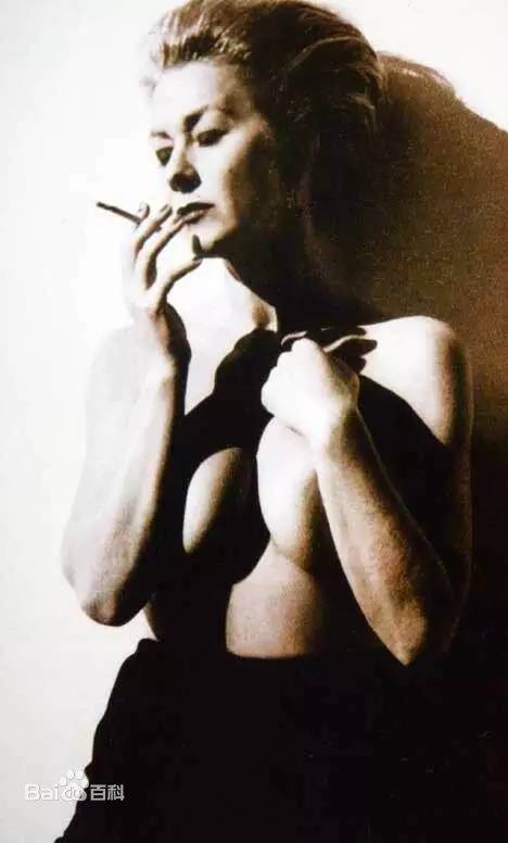 海伦·米伦(Helen Mirren，Illiana Lydia Vasilievna Mironova（本名）)年轻时代图片图集