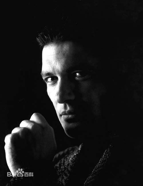 最全安东尼奥·班德拉斯(Antonio Banderas)精彩图册