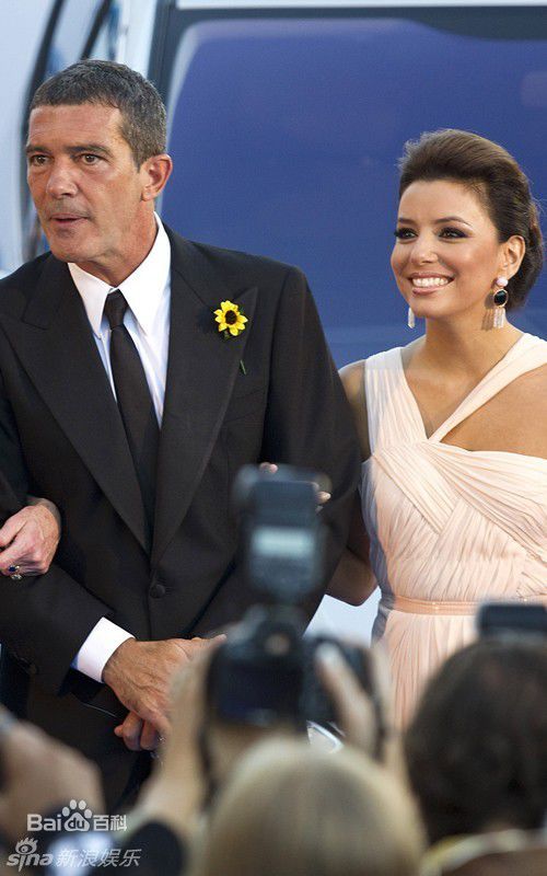 最新安东尼奥·班德拉斯(Antonio Banderas)班德拉斯精彩图册