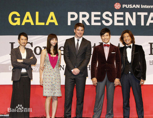 乔什·哈奈特(Josh Hartnett)出席活动前后照片