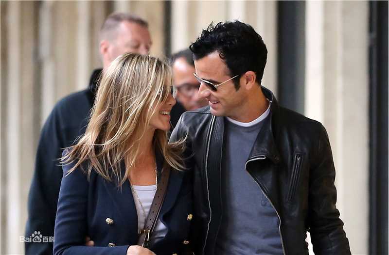 詹妮弗·安妮斯顿(Jennifer Aniston)安妮斯顿和贾斯汀·塞洛克斯性感图片图集