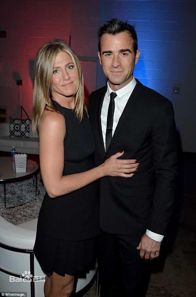 詹妮弗·安妮斯顿(Jennifer Aniston)安妮斯顿和贾斯汀·塞洛克斯性感图片图集