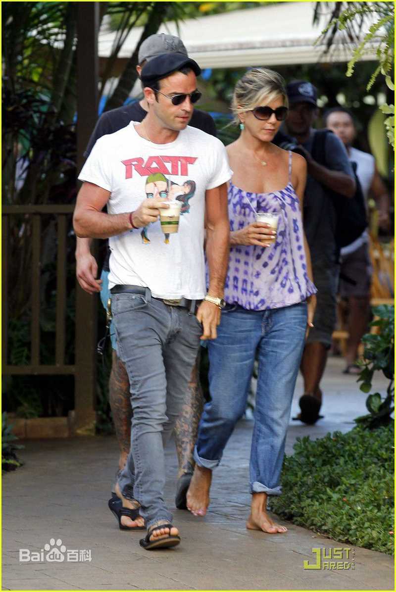 詹妮弗·安妮斯顿(Jennifer Aniston)安妮斯顿和贾斯汀·塞洛克斯性感图片图集