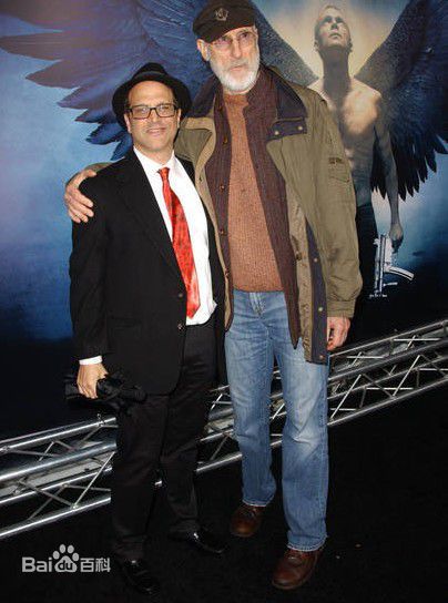 詹姆斯·克伦威尔(James Cromwell)精彩图册