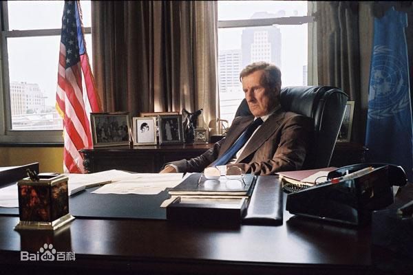 詹姆斯·克伦威尔(James Cromwell)精彩图册