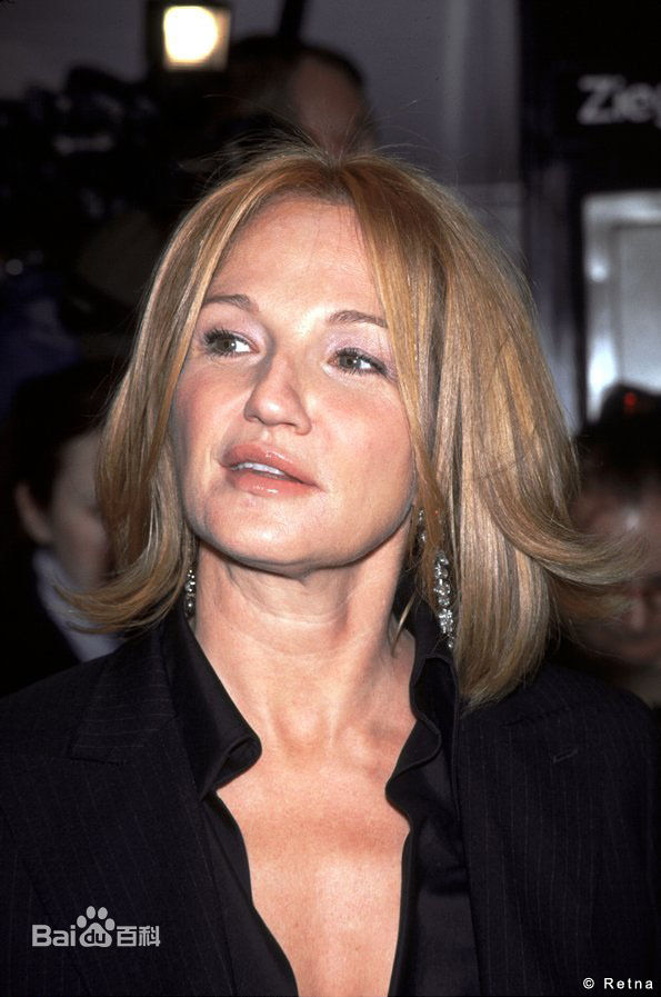 最新艾伦·巴金(Ellen Barkin)精彩图册