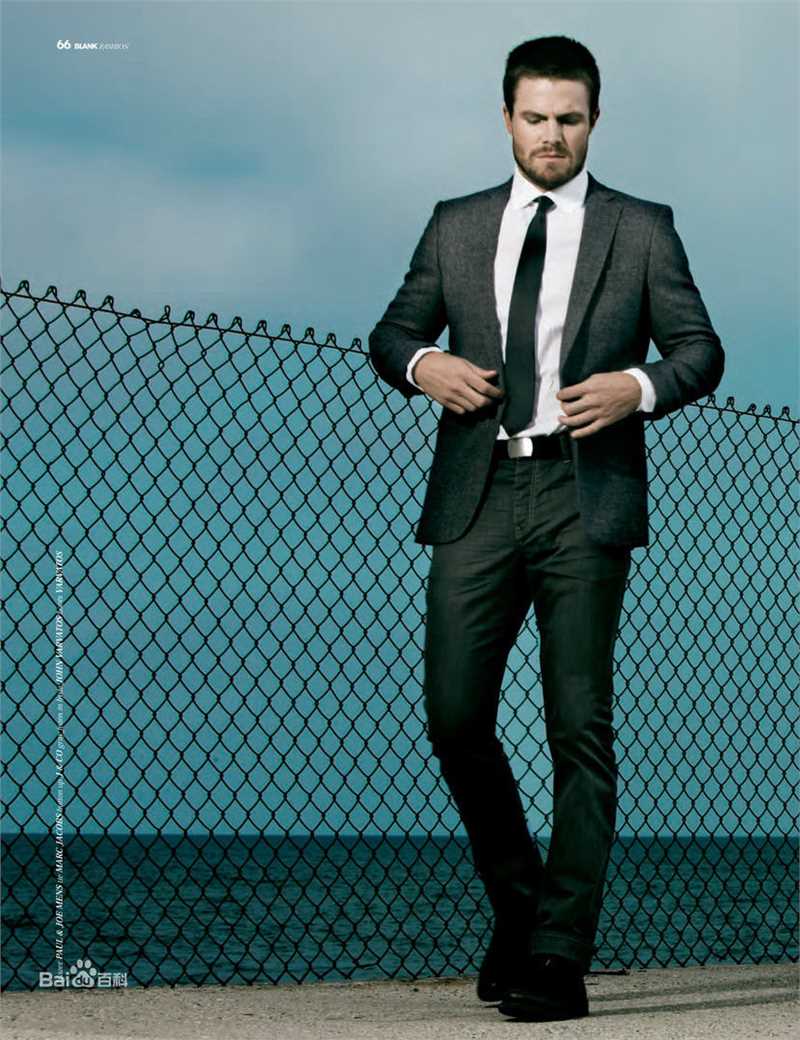 斯蒂芬·阿梅尔(Stephen Amell)照片生活照相册