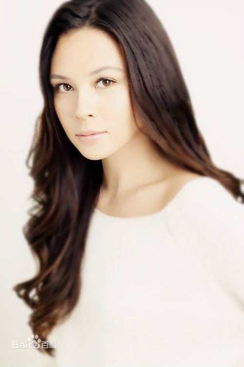 最新玛莱斯·裘(Malese Jow)壁纸