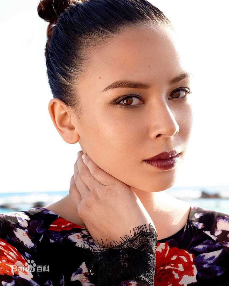 精选玛莱斯·裘(Malese Jow)
