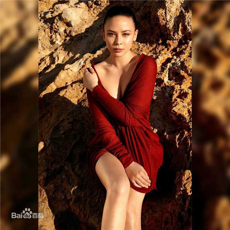 精选玛莱斯·裘(Malese Jow)