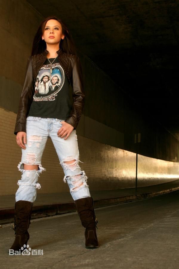 精选玛莱斯·裘(Malese Jow)