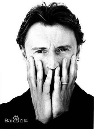 最新罗伯特·卡莱尔(Robert Carlyle)壁纸