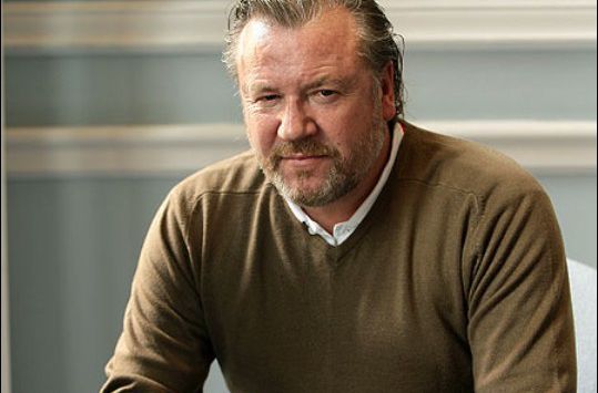 精选雷·温斯顿(Ray Winstone)