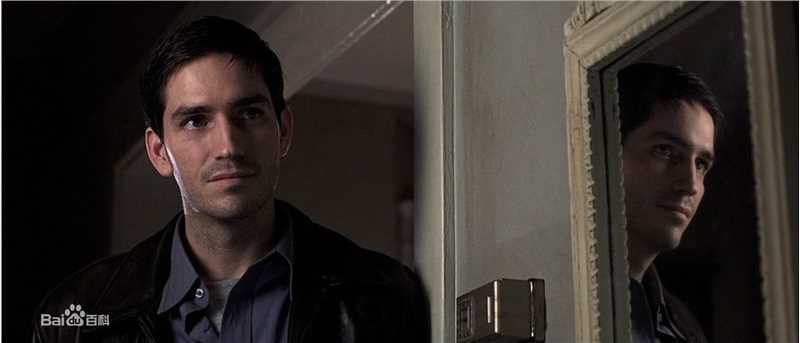 詹姆斯·卡维泽(Jim Caviezel)黑洞频率性感图片图集