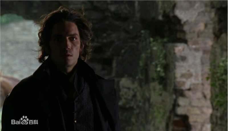 詹姆斯·卡维泽(Jim Caviezel)新山伯爵性感图片图集