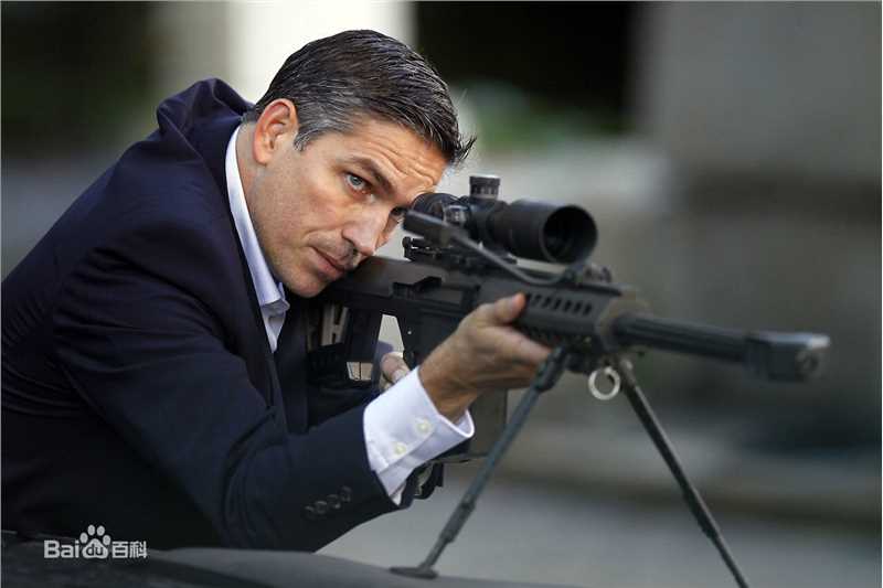 詹姆斯·卡维泽(Jim Caviezel)疑犯追踪前后照片