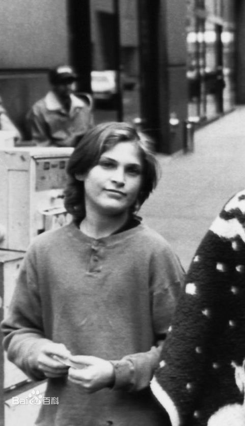 杰昆·菲尼克斯(Joaquin Phoenix)前后照片