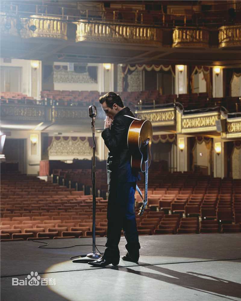 最全杰昆·菲尼克斯(Joaquin Phoenix)精彩图册