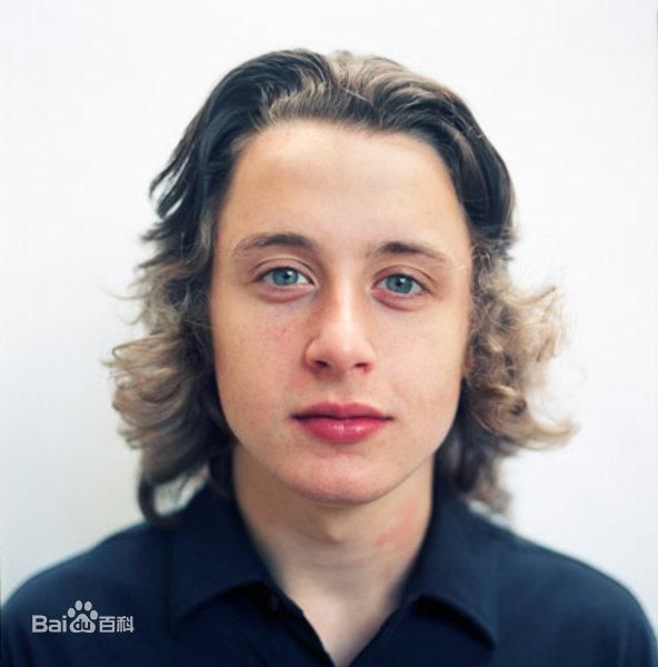 最全罗瑞·卡尔金(Rory Culkin)精彩图册