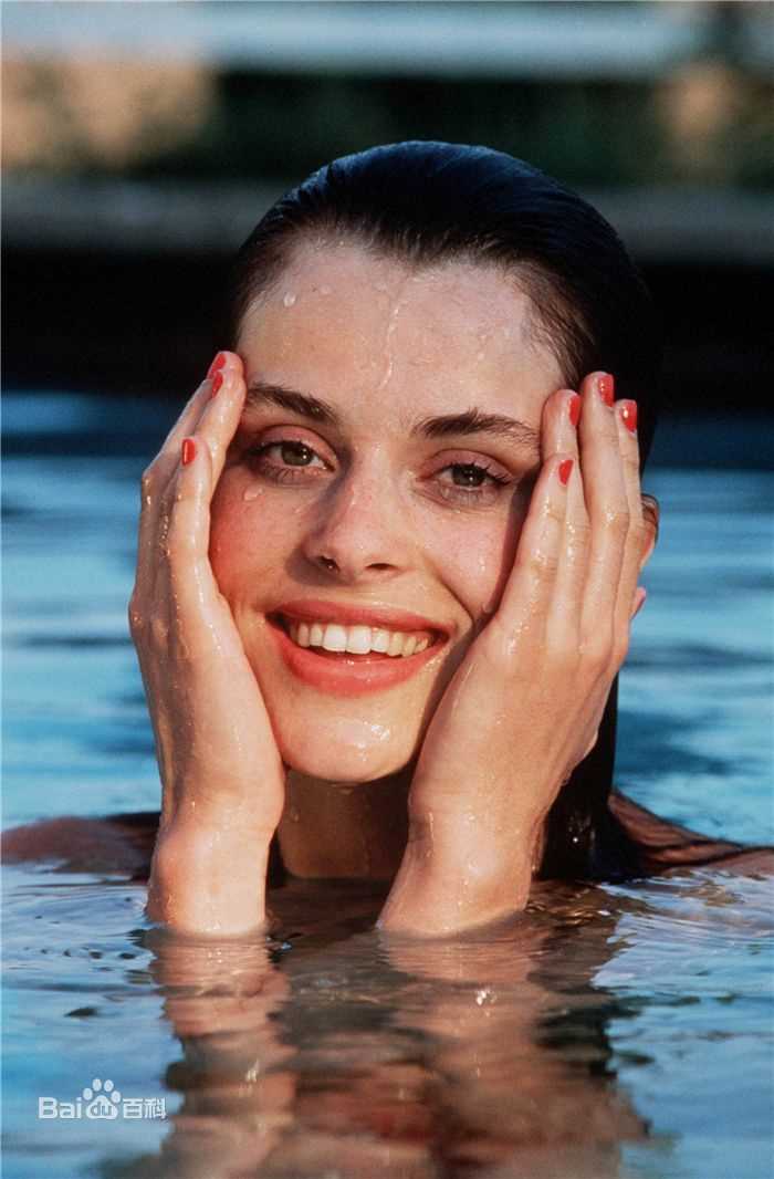 娜塔莎·金斯基(Nastassja Kinski) 1988 by Eva Sereney生活照