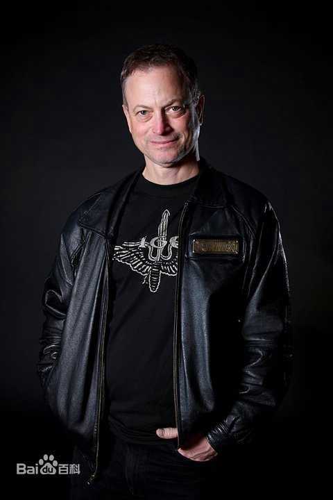 加里·西尼斯(Gary Sinise)精彩图册