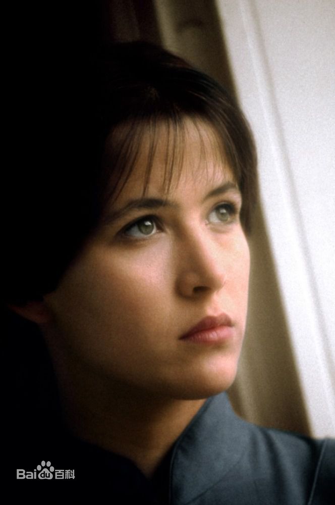 精选苏菲·玛索(Sophie Marceau)精彩图册1