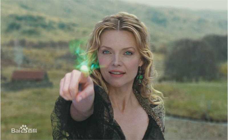 高清米歇尔·菲佛(Michelle Pfeiffer)图片