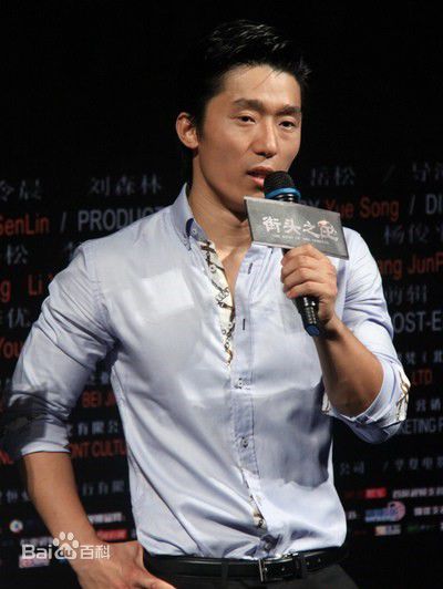 最新岳松(yue song)性感图片