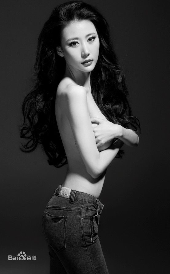 最新李宇菲(Becki)在《街头之王》中的图集