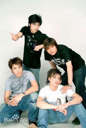 最新汤钧禧(KENNETH TONG)壁纸