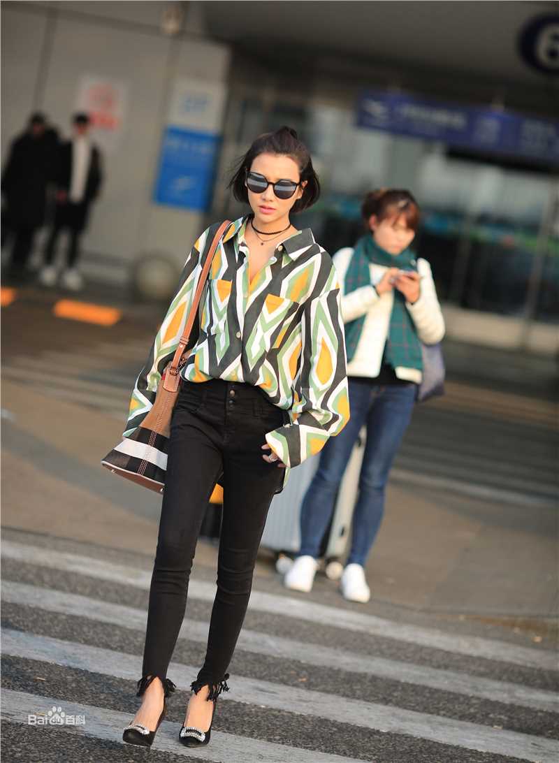 王飞斐飞儿生活照素颜照相册