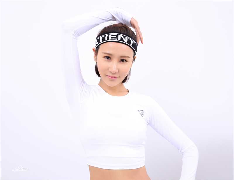 王飞斐飞儿生活照素颜照相册