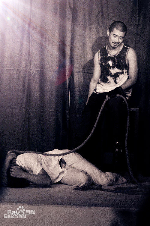 刘名洋(Johnny Depp)话剧最新剧照