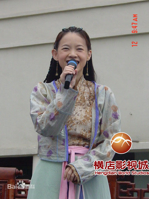 祁艳出席各种影视前后照片