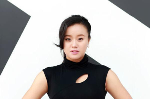 最全何翯(He He)素颜照