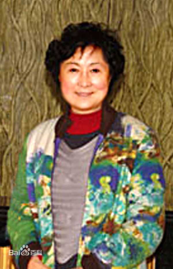 王清芬前后照片